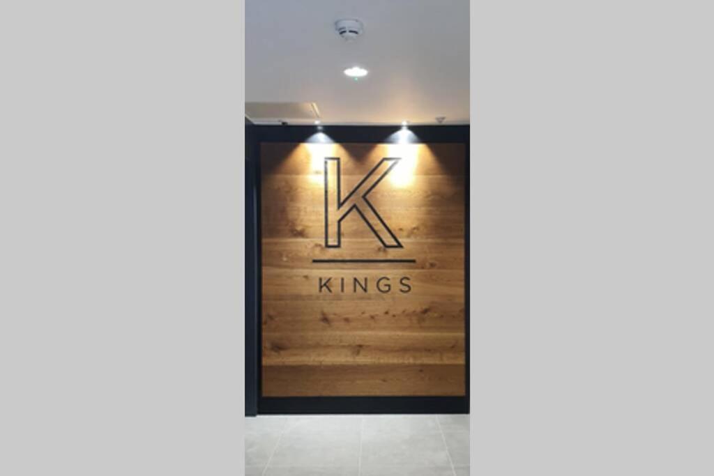 Luxury One Bedroom Apartment Within The City Walls 约克 外观 照片